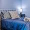 Charming 2BR in Buckhead with Backyard - Atlanta