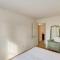 Walk to Dining Downtown Lenox Guest House!
