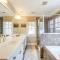 Incredible Lake Glenville Views Cashiers Home
