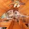 Fireman themed pet friendly 1BR log cabin-hot tub! - Sevierville