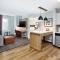 Staybridge Suites Omaha 80th and Dodge by IHG - Omaha