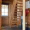 Authentic Log Cottage with Hot Tub