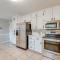 Spacious Home with Deck and Perks in Marietta! - 玛丽埃塔市