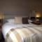 Rooms @ Number Six