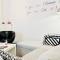 Cozy Studio in Athens Riviera, next to SNFCC - Atene