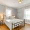 1 Mi to Ocmulgee Mounds Charming Home with Yard! - Мейкон