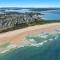 LA Ronde 4 - Hear the Waves of Pippi Beach - Holiday Yamba