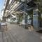 Relaxing Hollywood Condo with Pool & Balcony - 洛杉矶