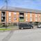 Modern Flat, Perfect Long Term Stay with FREE PARKING - High Speed to Kingscross & Stratford - FREE WIFI & DISNEY - Swanscombe