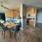 Oceanfront 1 BR Oasis w Parking & Pool 107 - شاطئ ريدوندو