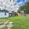 Pet-Friendly Lockhart Home with Private Yard - Lockhart