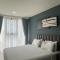 The PeAk Residence, Multi-Apartment by Emma - Phnom Penh