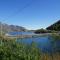 Seafront Holiday Home close to Reine, Lofoten