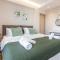 Riviera Escape Suites - Athen