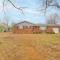 2 Mi to U of A Centrally Located Home with Patio! - فايتيفيل