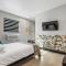 Room For Two With Pool And Kitchen Access
