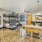 Large Flexible Family Suite With Private Rooms