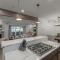 Bavarian Mountain Suite Condo by NW Comfy Cabins - 莱文沃思