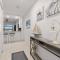 Riverside Club C207 - جزيرة ماركو