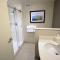 Courtyard by Marriott Asheville Airport