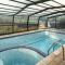 Luxury Pool House with Free Parking - Unico Residences - Londra