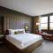 Hotel Vin, Grapevine, Autograph Collection