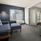 Courtyard by Marriott Chicago Downtown/River North