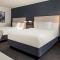 Courtyard by Marriott Chicago Downtown/River North