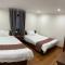 Hoa Đào Hostel