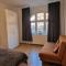 Für Gruppen und Familien - große Ferienwohnung Nähe Stadtpark, 4 Schlafzimmer, 2 Bäder, Terrasse, Parkplatz