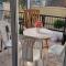 Magic Maisonette 250m from the beach