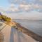 Magic Maisonette 250m from the beach