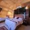 RUM VICTORIA lUXURY CAMP