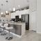 Four Bedrooms with Screen PoolStoreyLake 4910