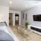 Luxury 5 Bedroom w/ Private Pool Close to Disney 8875