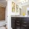 Luxury 5 Bedroom w/ Private Pool Close to Disney 8875