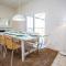 Four Bedrooms Townhouse 4563