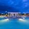 Luxury 5 Bedroom w/ Private Pool Close to Disney 8875