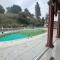 Specious 6000 sf privat gated villa with View - فريمونت
