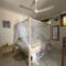 Samia House