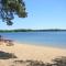 Perfect location! Minutes to beaches! Beach pass! - 巴恩斯特布尔