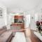 Luxurious 2BR 2BATH Condo Steps from Square One - 米西索加