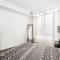 Luxurious 2BR 2BATH Condo Steps from Square One - 米西索加