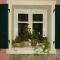 Riza Stone Cottage, romantic house, pet friendly