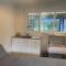 Private Garden Oasis with Pool and Gym - Sentry Hill