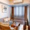 2BR Condo unit with balcony- Pool Access- Near Airport - Lapu Lapu City