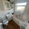 Stylish Home Away From Home! 6 Minutes from Beach! - Wirral