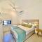 Beachfront Luxury 3 Bedrooms Apartment - Poste Lafayette