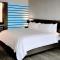 Renaissance Reno Downtown Hotel & Spa