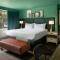 Hotel Tonnelle New Orleans, a Tribute Portfolio Hotel